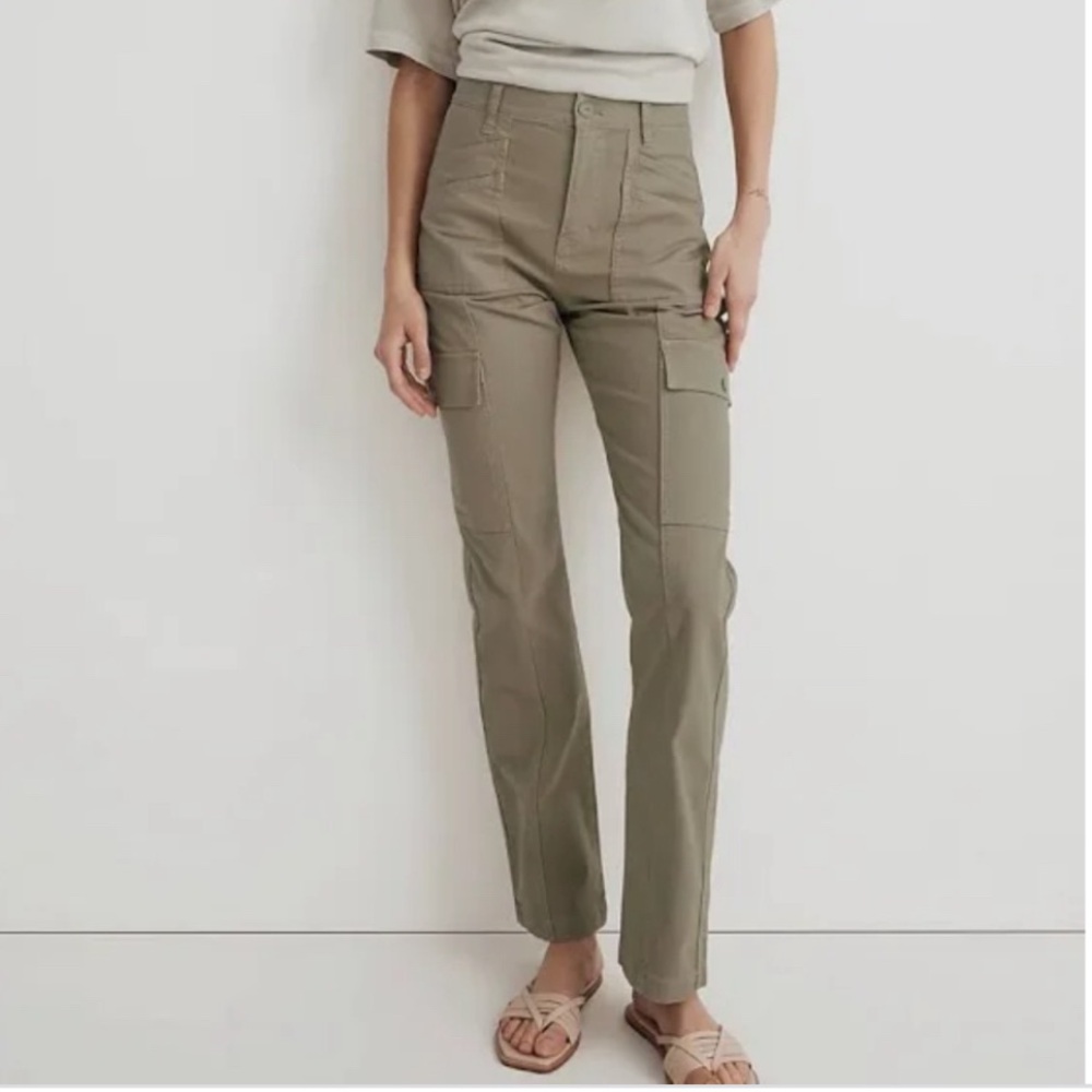 Madewell 90s straight cargo utility pants in khaki green